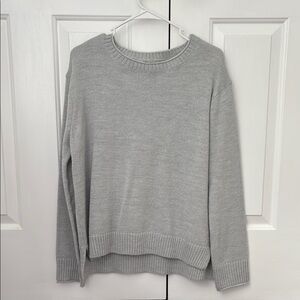 Women’s Grey Banana Republic sweater